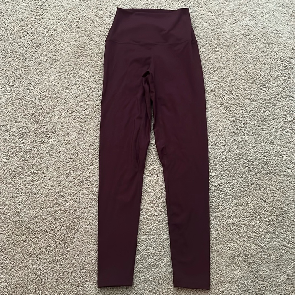 By Together Burgundy Maroon Leggings Size Small